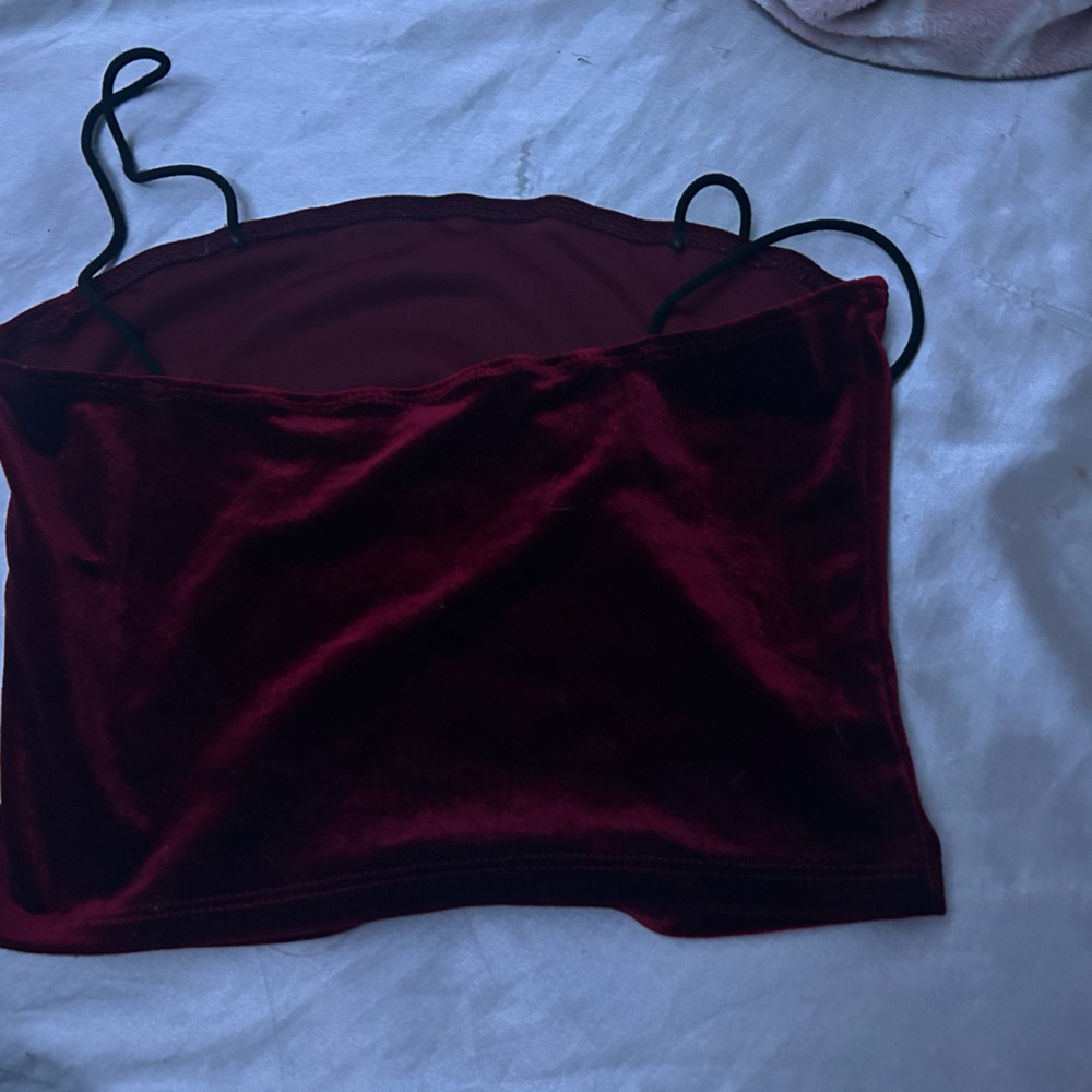 This isn’t my style anymore, so I’m selling it. It is very soft.